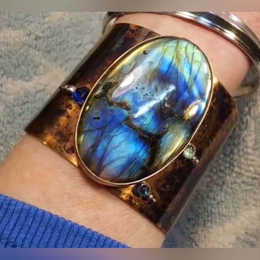 Cuff Bracelet with Labradorite - Picture 10 of 11
